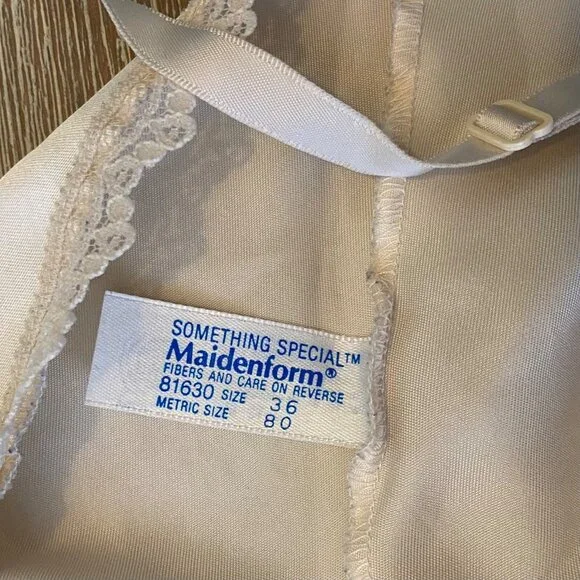 Maiden Form Something Special Cami Top Ivory Sz 36 Lace Bow Dainty Union Made - Picture 3 of 9